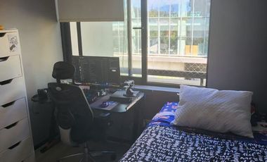 SE VENDE AMPLIO DEPARTAMENTO EN FRENTE AL MALL PLAZA EGAÑA LA REINA, 3 DORMITORIOS