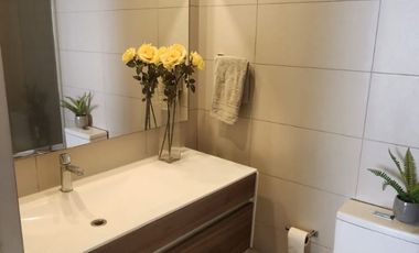 SE VENDE AMPLIO DEPARTAMENTO EN FRENTE AL MALL PLAZA EGAÑA LA REINA, 3 DORMITORIOS