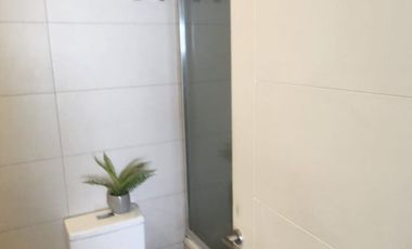 SE VENDE AMPLIO DEPARTAMENTO EN FRENTE AL MALL PLAZA EGAÑA LA REINA, 3 DORMITORIOS