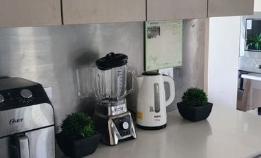 SE VENDE AMPLIO DEPARTAMENTO EN FRENTE AL MALL PLAZA EGAÑA LA REINA, 3 DORMITORIOS