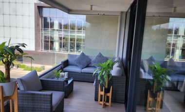SE VENDE AMPLIO DEPARTAMENTO EN FRENTE AL MALL PLAZA EGAÑA LA REINA, 3 DORMITORIOS
