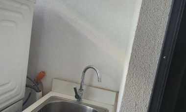 SE VENDE AMPLIO DEPARTAMENTO EN FRENTE AL MALL PLAZA EGAÑA LA REINA, 3 DORMITORIOS