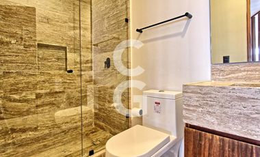 Casa en Venta en Cancun en Residencial Aqua con Alberca y 4 Recamaras