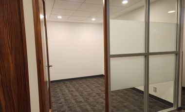 Renta oficina en Santa Fe enfrente de la U. Iberoamericana ideal para consultorio