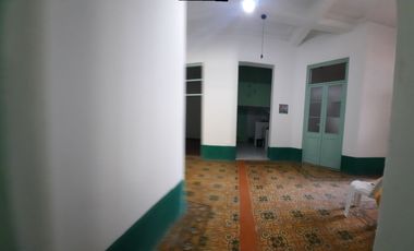 HERMOSA CASA EN 1ER PISO EN STA BEATRIZ, CERCADO DE LIMA