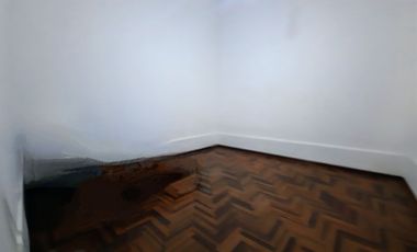 HERMOSA CASA EN 1ER PISO EN STA BEATRIZ, CERCADO DE LIMA