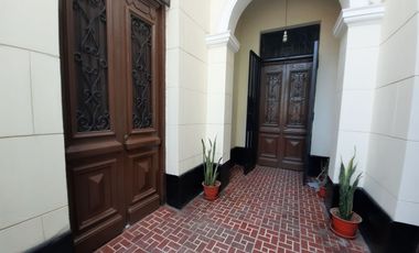 HERMOSA CASA EN 1ER PISO EN STA BEATRIZ, CERCADO DE LIMA