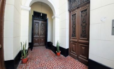 HERMOSA CASA EN 1ER PISO EN STA BEATRIZ, CERCADO DE LIMA