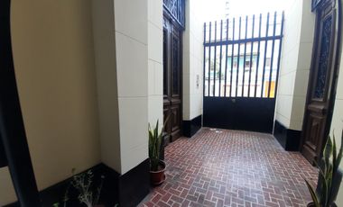 HERMOSA CASA EN 1ER PISO EN STA BEATRIZ, CERCADO DE LIMA