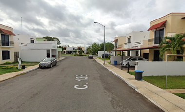 ¡Casa en Venta! (Remate) - Gran Santa Fe, Mérida, Yucatán