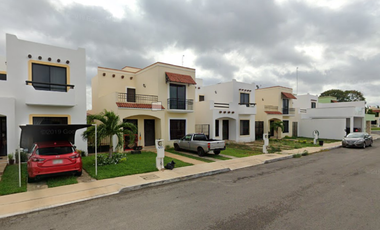 ¡Casa en Venta! (Remate) - Gran Santa Fe, Mérida, Yucatán