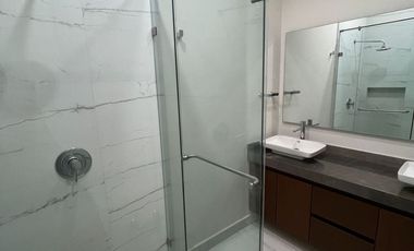 Casa Nueva y Amueblada en Renta - Condominio Exclusivo