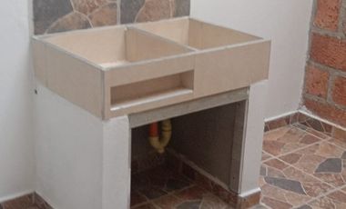 SE ARRIENDA CASA EN CIUDADELA DE LA PALMA. EL CARMEN DE VIBORAL