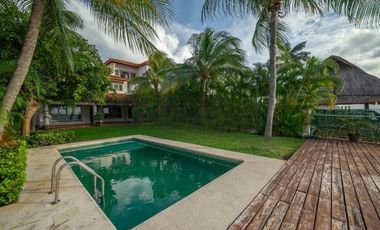 Casa en renta Isla Dorada Cancun