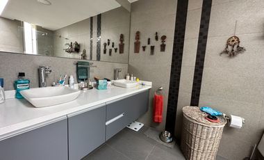 Casa de venta en tumbaco sector hilacril dentro de conjunto