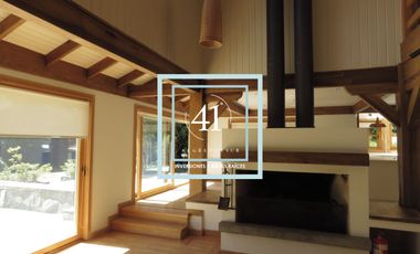 EN VENTA PUERTO VARAS CASA MÁS TALLER, INVERNADERO Y HOT TUB.
