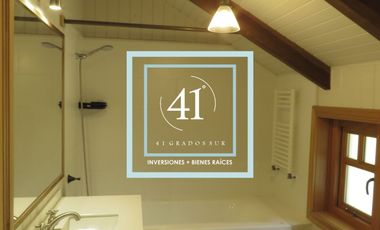 EN VENTA PUERTO VARAS CASA MÁS TALLER, INVERNADERO Y HOT TUB.