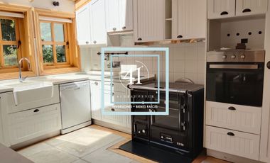 EN VENTA PUERTO VARAS CASA MÁS TALLER, INVERNADERO Y HOT TUB.