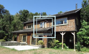 EN VENTA PUERTO VARAS CASA MÁS TALLER, INVERNADERO Y HOT TUB.