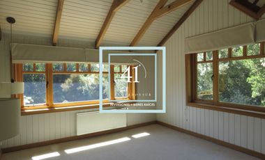 EN VENTA PUERTO VARAS CASA MÁS TALLER, INVERNADERO Y HOT TUB.