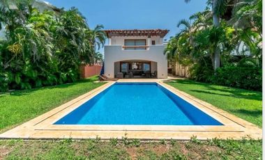 Casa en renta en Isla Dorada Cancun