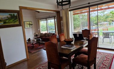 HERMOSA PARCELA PLANA CON CASA UN EXCLUSIVO CONDOMINIO