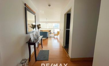 VENTA DE EXCLUSIVO DÚPLEX DE 400 M² EN ZONA RESIDENCIAL – SURCO  A solo minutos de la Universidad de Lima y el Jockey Plaza