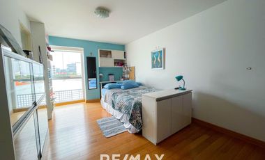 VENTA DE EXCLUSIVO DÚPLEX DE 400 M² EN ZONA RESIDENCIAL – SURCO  A solo minutos de la Universidad de Lima y el Jockey Plaza