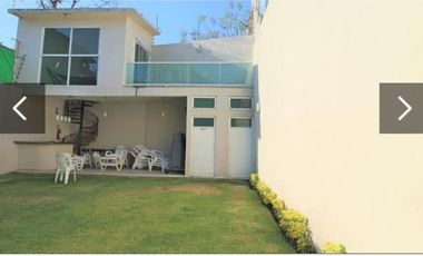 CASA SOLA CON JARDIN ALBERCA PROPIA TERRAZA AGRADABLE CONCEPTO