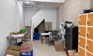 Economical Price Ready Unit Shop House, Strategic Location in Panjer, South Denpasar