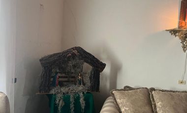 CASA EN VENTA EN EL CENTRO DE PARRAS DE LA FUENTE,  COAHUILA.