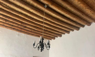 CASA EN VENTA EN EL CENTRO DE PARRAS DE LA FUENTE,  COAHUILA.