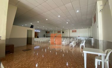 Edificio Rentero de venta en Riobamba, zona estrategicamente comercial con rentabilidad asegurada.