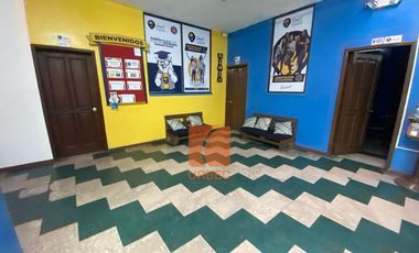 Edificio Rentero de venta en Riobamba, zona estrategicamente comercial con rentabilidad asegurada.