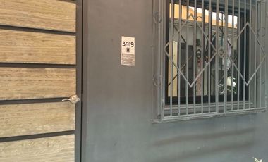 2 Bedroom Townhouse for Sale in Bangkal, Makati