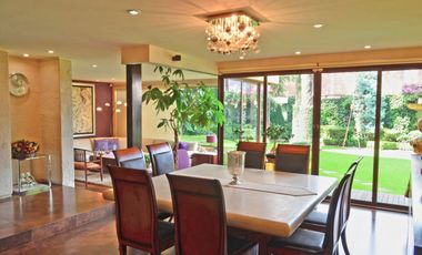 RESIDENCIA MODERNA EN VENTA - ARBOLEDAS, ATIZAPÁN