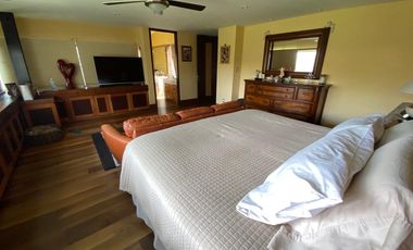RESIDENCIA MODERNA EN VENTA - ARBOLEDAS, ATIZAPÁN