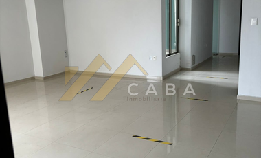 Oficina en renta con excelente ubicación a unos minutos de plaza, a 1 cuadra de Ruiz cortines