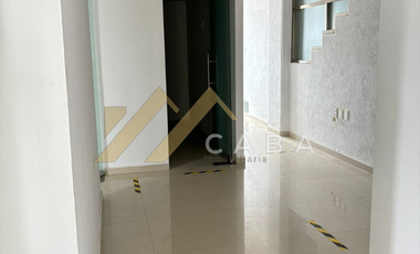 Oficina en renta con excelente ubicación a unos minutos de plaza, a 1 cuadra de Ruiz cortines