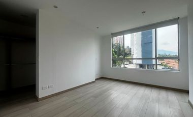 48093 Apartamento en arriendo en el sector Loma del Barro, Envigado