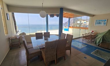 VENTA DE EXCLUSIVA CASA DE PLAYA PRIVADA EN PUCUSANA