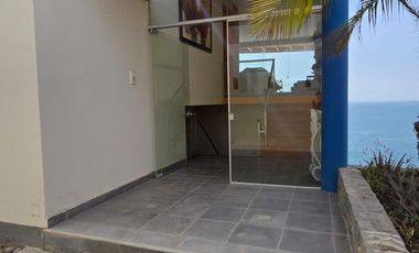 VENTA DE EXCLUSIVA CASA DE PLAYA PRIVADA EN PUCUSANA