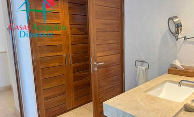 Departamento en venta con terraza y vista al mar.