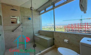 Departamento en venta con terraza y vista al mar.