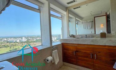 Departamento en venta con terraza y vista al mar.