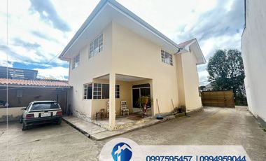 VENDO CASA AMPLIA EN RICAURTE