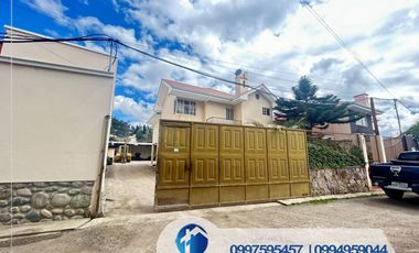 VENDO CASA AMPLIA EN RICAURTE