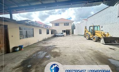 VENDO CASA AMPLIA EN RICAURTE