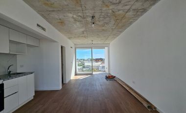 Monoambiente a estrenar, terminado, en 3er piso.