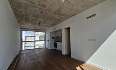 Monoambiente a estrenar, terminado, en 3er piso.